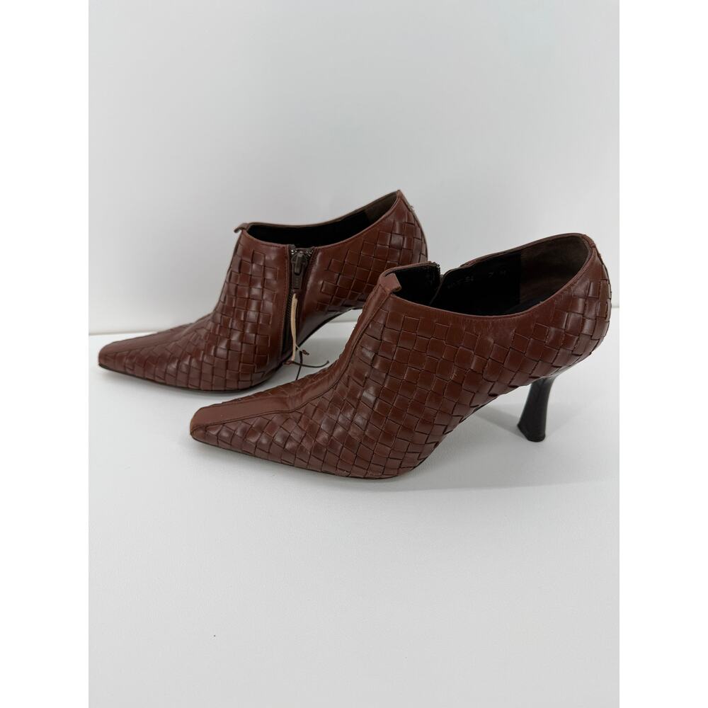Vintage Donald Pliner Woven Pointed Toe Ankle Boots Heels size 7M